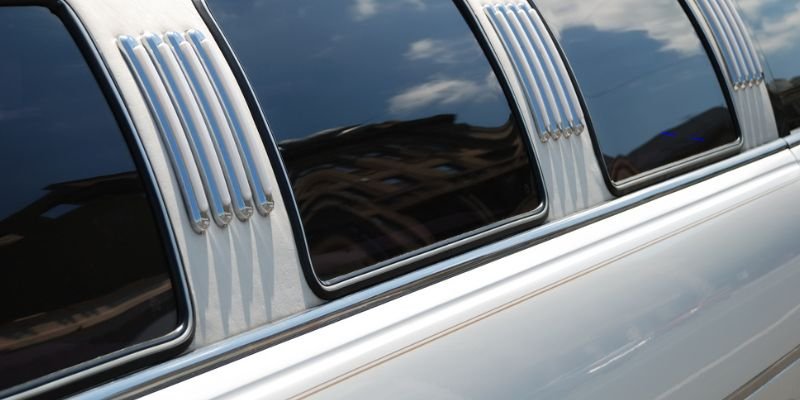 How A Limo Transforms The Night