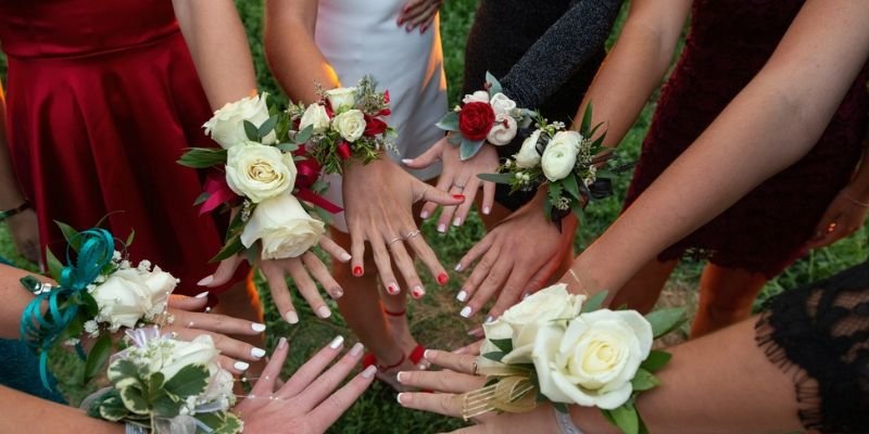 5 Reasons Your Private Limousine Homecoming Beats Every Other Ride